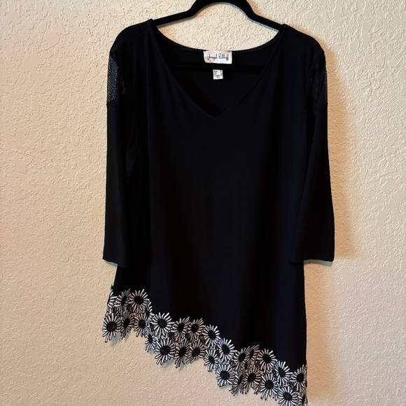 Joseph Ribkoff Black Daisy Lace Trim Asymmetrical Tunic Top women's Size 16 - Picture 1 of 12